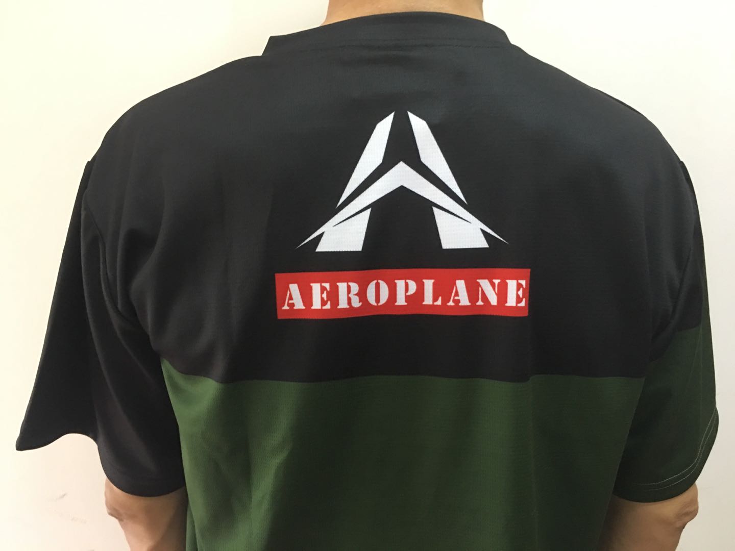noble-brand jersey of Aeroplane